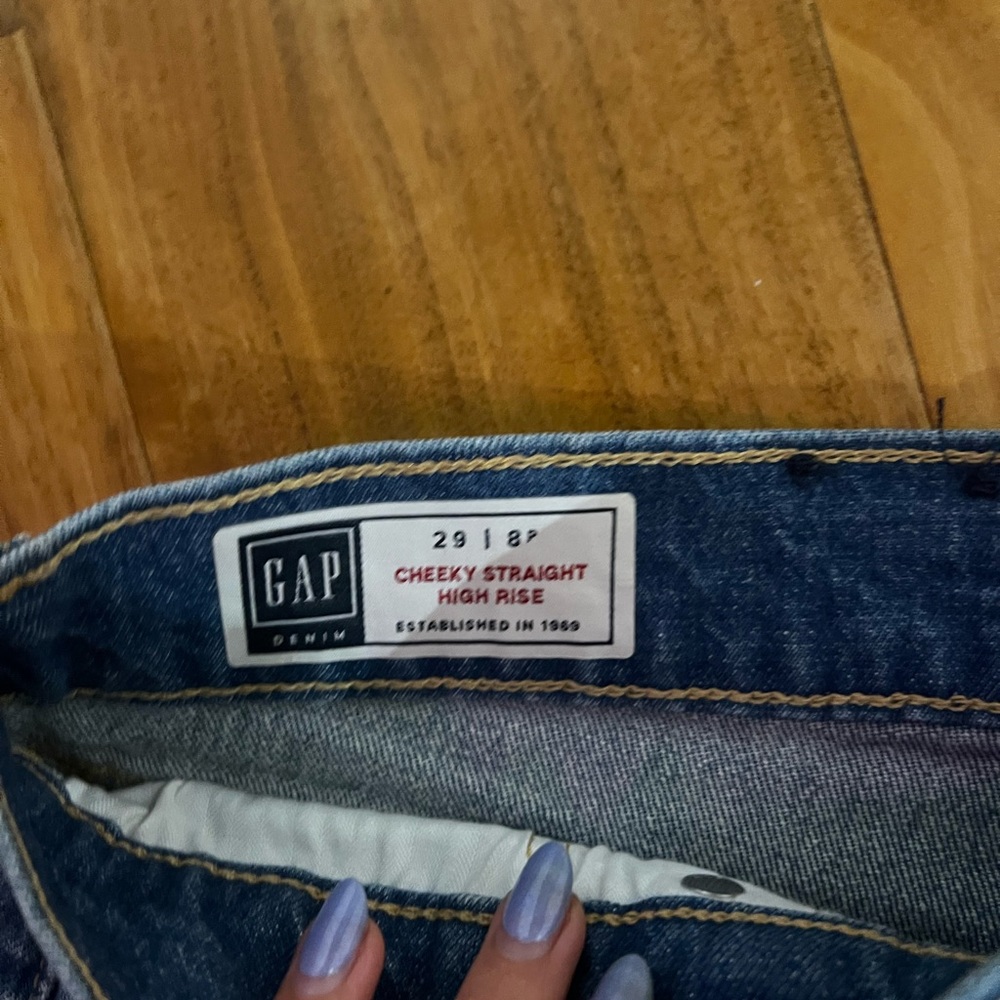 GAP Women’s Cheeky Straight High Rise Distressed Blue Jeans - Picture 2 of 6